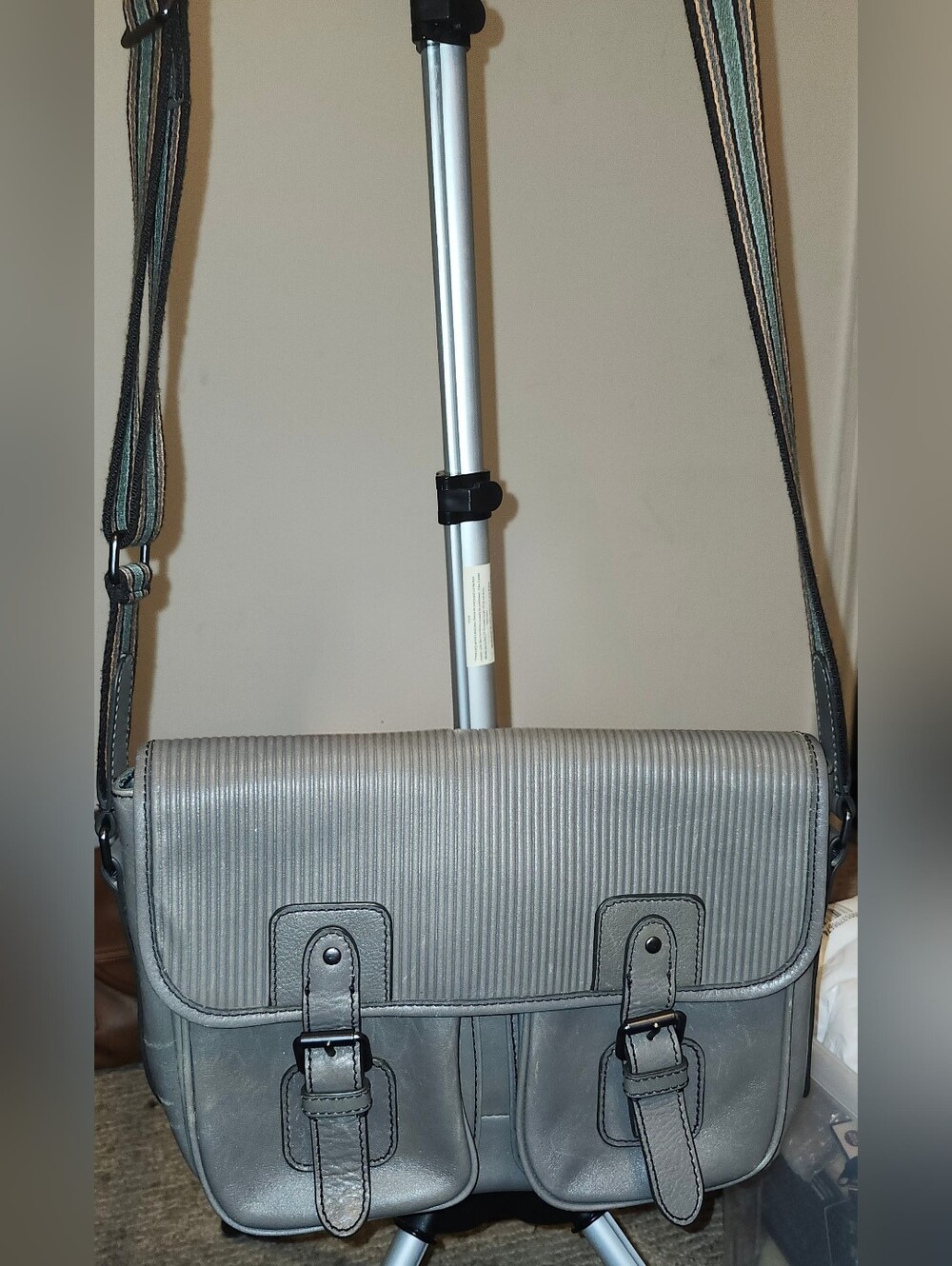 Fossil Classic Gray Leather Crossbody Satchel Bag - Unbranded